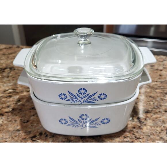 Vintage Corning Ware Blue Cornflower 1 qt and 1-1/2 qt set of 2 with 1 lid - Picture 15 of 16